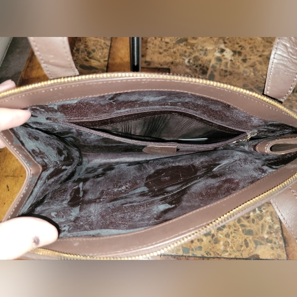 VINTAGE Gucci Elegant Brown Leather Handbag - Picture 12 of 13